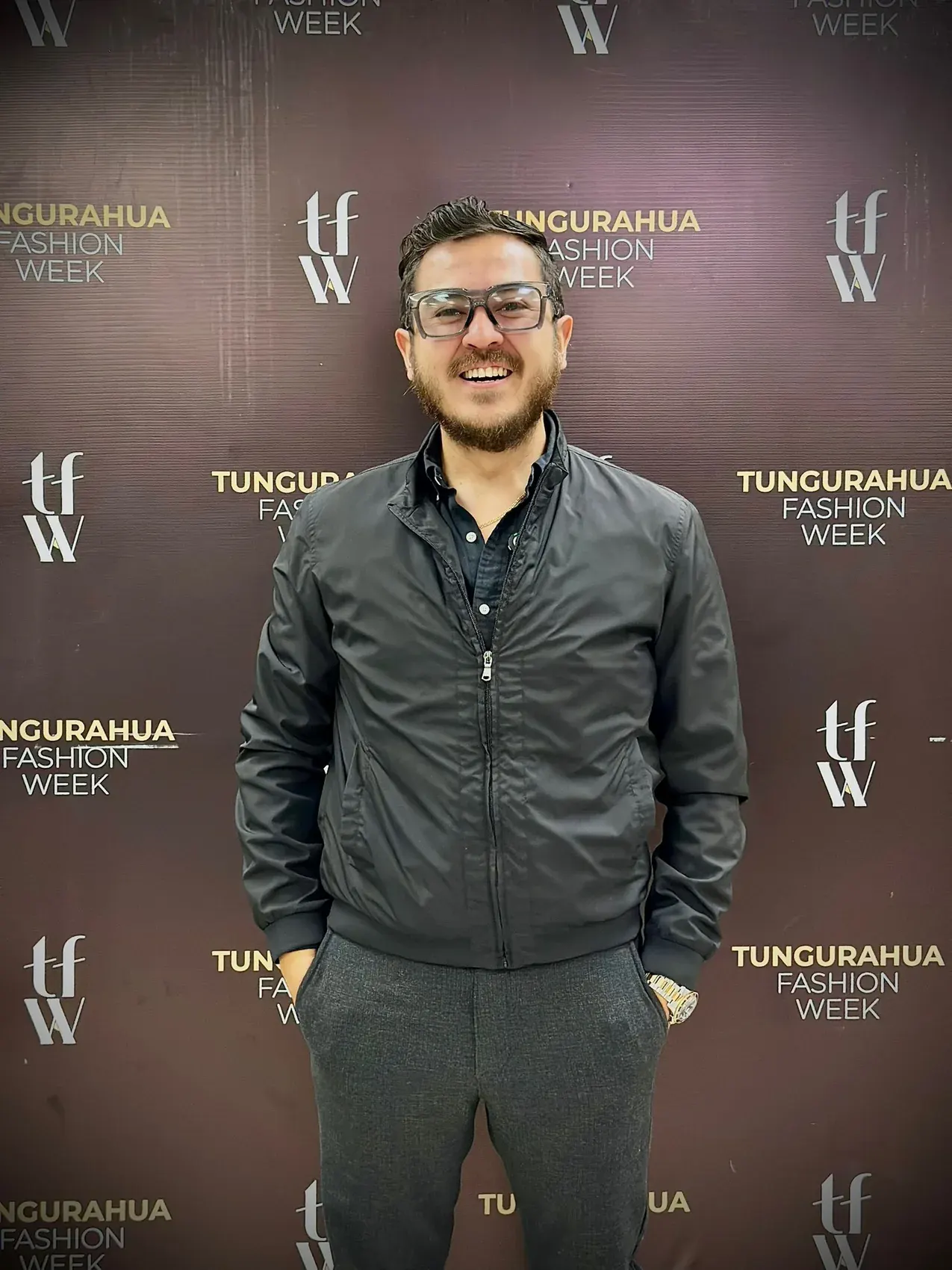 Francisco Durán en un encuentro relacionado con Tungurahua Fashion Week